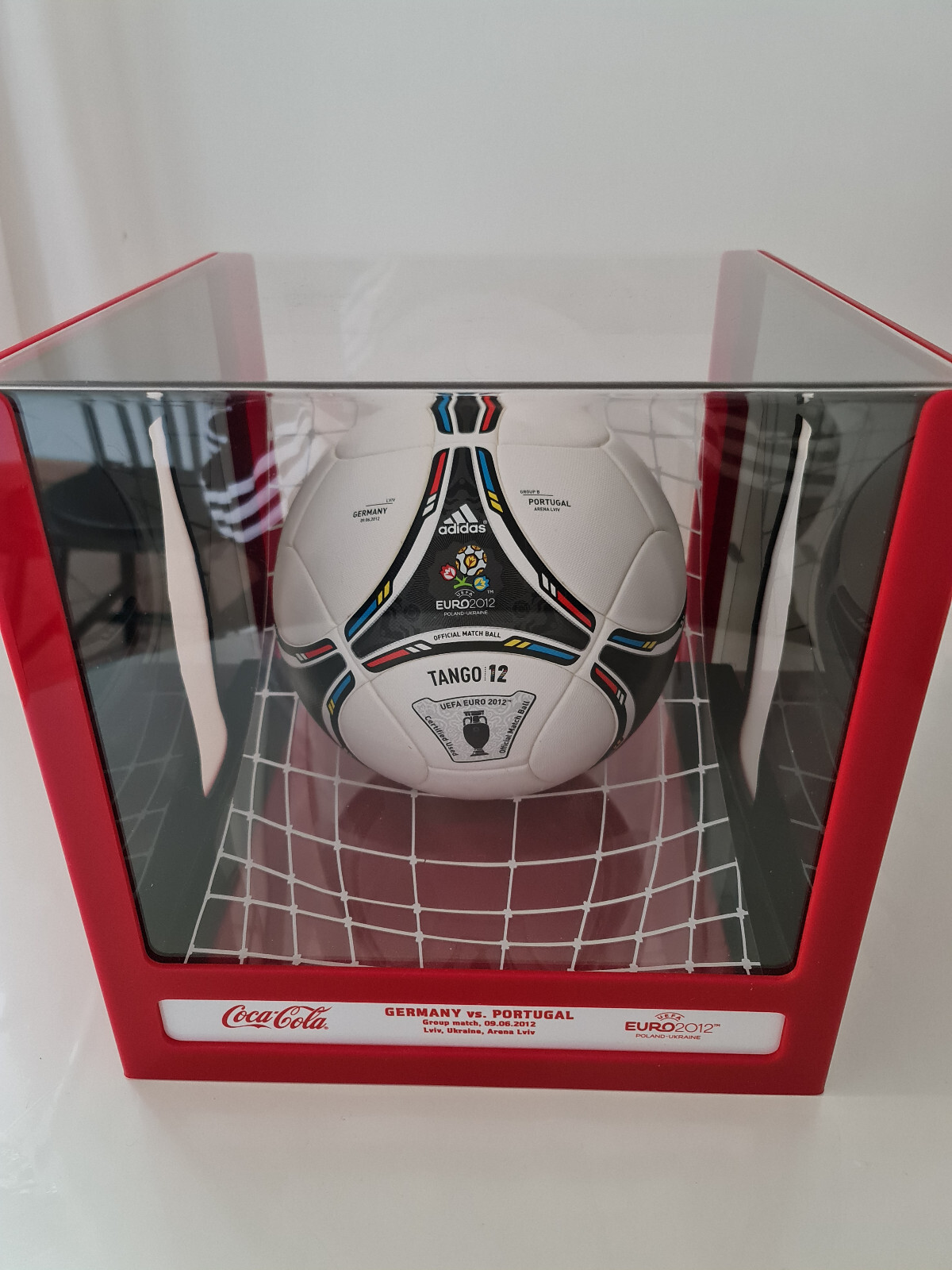 アディダス tango12 タンゴ12 ユーロ2012公式試合球 ジャブラニx アディダス tango12 タンゴ12 ユーロ2012公式試合球 ジャブラニx