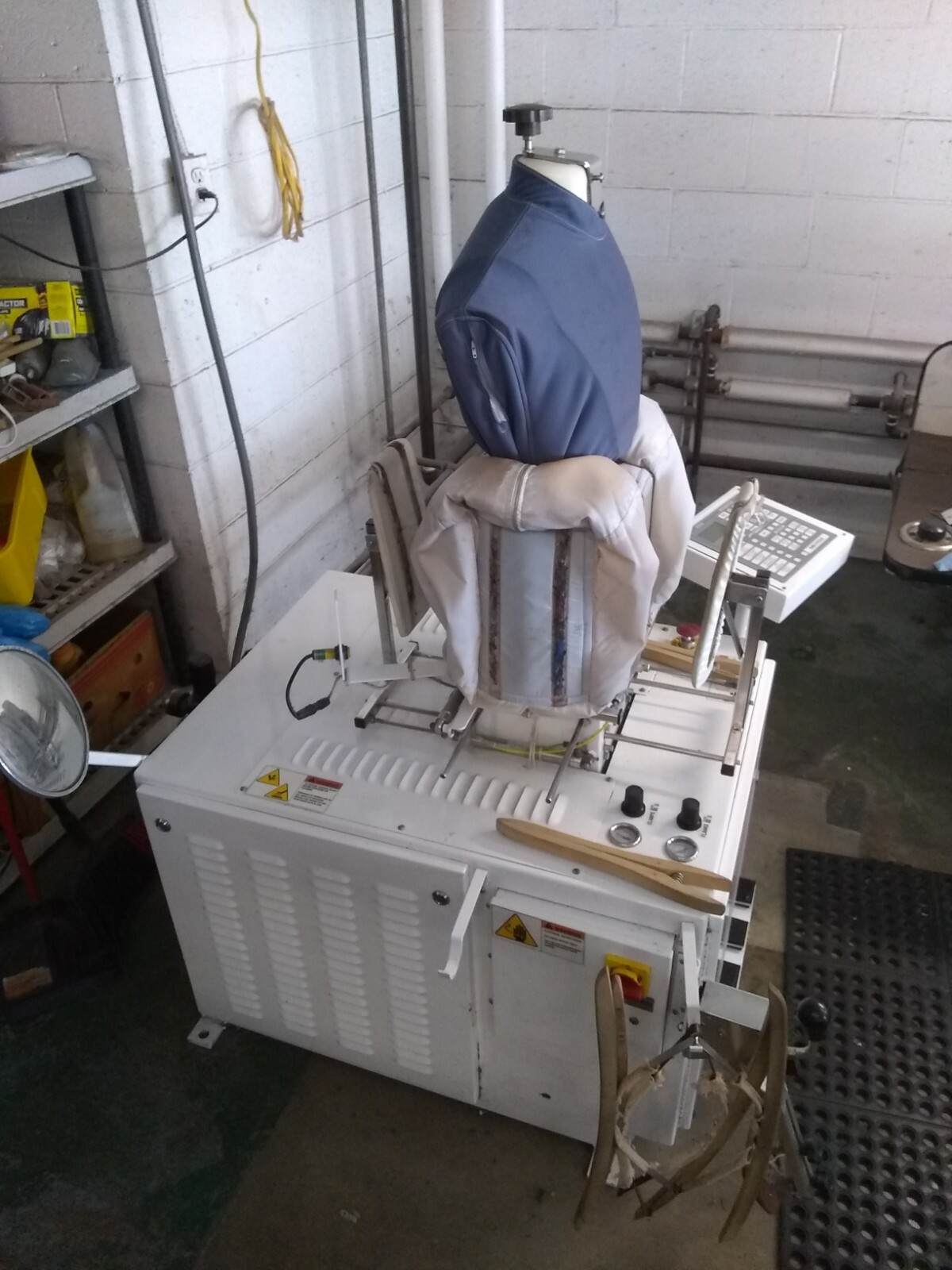 Unipress TUF Form Finisher Used Great Condition!