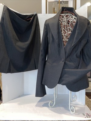 Sisley of Paris Women's Business Suit, Skirt & Jacket, Black / Grey Size 44