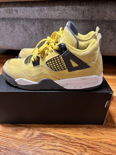 Nike Air Jordan 4 Retro PS Lightning 2021 Size 1Y Kids