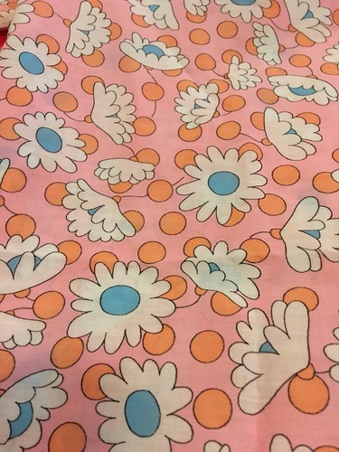 Vintage 1960s Retro Flower Power Print Mod Fabric Mid Century Cloth 1970s 2+yard