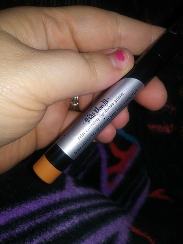 8 Kat Von D Lock It Color Correcting Eyeshadow Primer