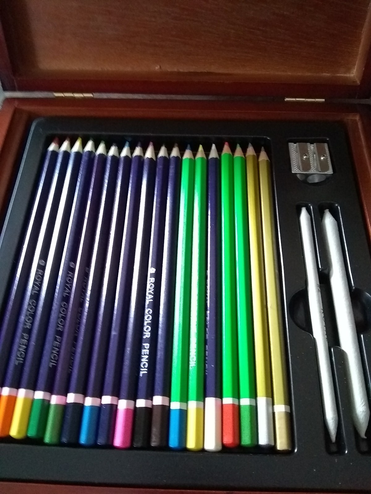 Royal & Langnickel RSET-DRAW1600 Premier drawing pencil wooden box set