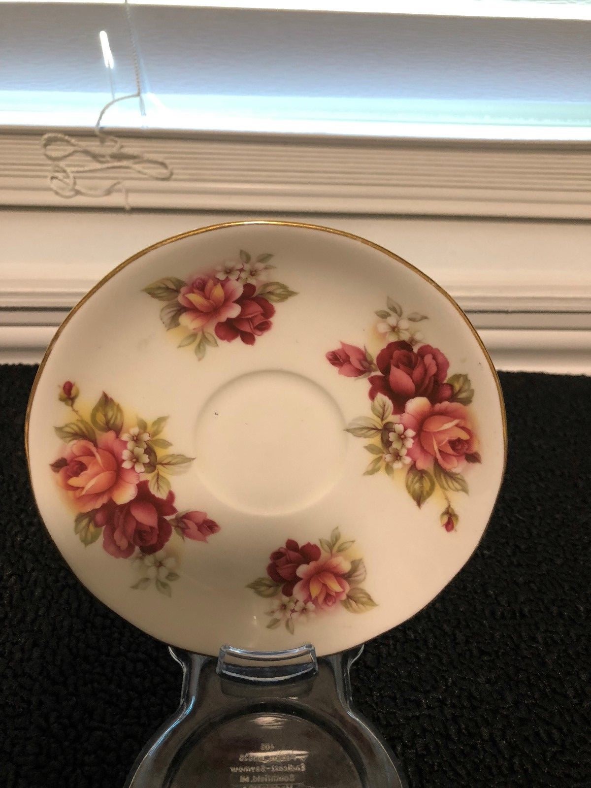 Queen Anne Bone China tea cup & saucer pre-owned