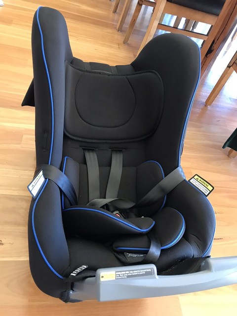 safe n sound cabrini convertible car seat