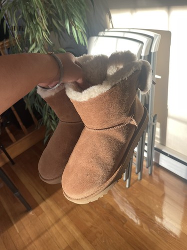ＵＧＧ　BLK 25センチ　多分使っていないレベルです。 Ugg Boots Size 4 you can see that they are stained | eBay