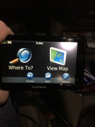 Garmin Nuvi 2555 LMT Navigation System with Box and charger bundle