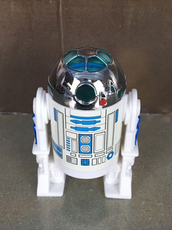 funko pop futura r2d2