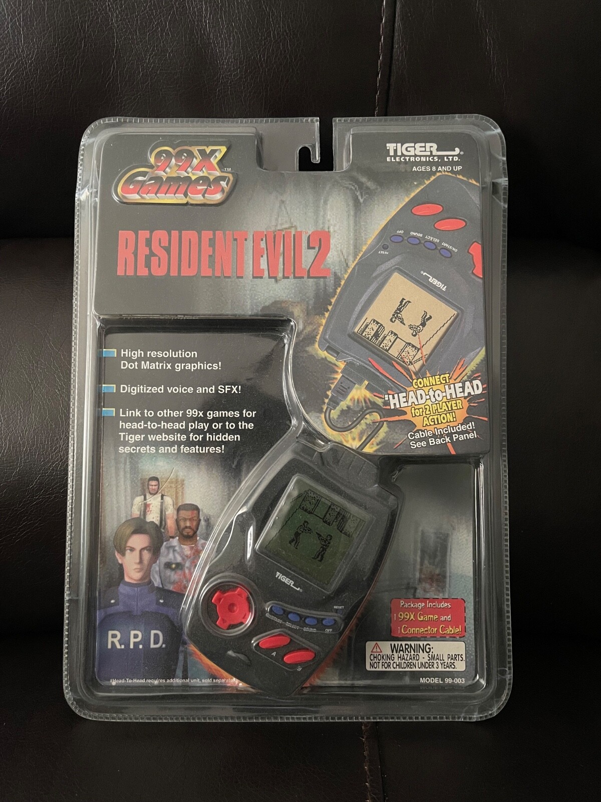 99X TIGER RESIDENT EVIL 2 1998 CAPCOM HANDHELD GAME FACTORY
