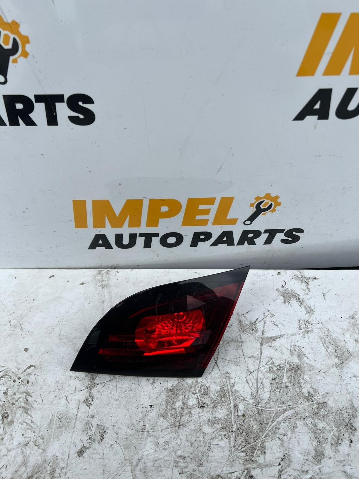 CITROEN DS4 02/2012-12/2016 REAR GARNISH RIGHT TAILGATE LAMP 2013 CITROEN DS4