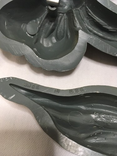 Homco 7601 Blue & Pink Bows Molded Plastic Wall Hangings 180543