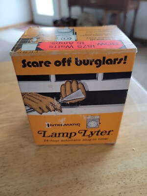 VTG INTERMATIC LAMP-LYTER LAMP APPLIANCE TIMER MODEL#D-121  AMPS-875 WATTS 125