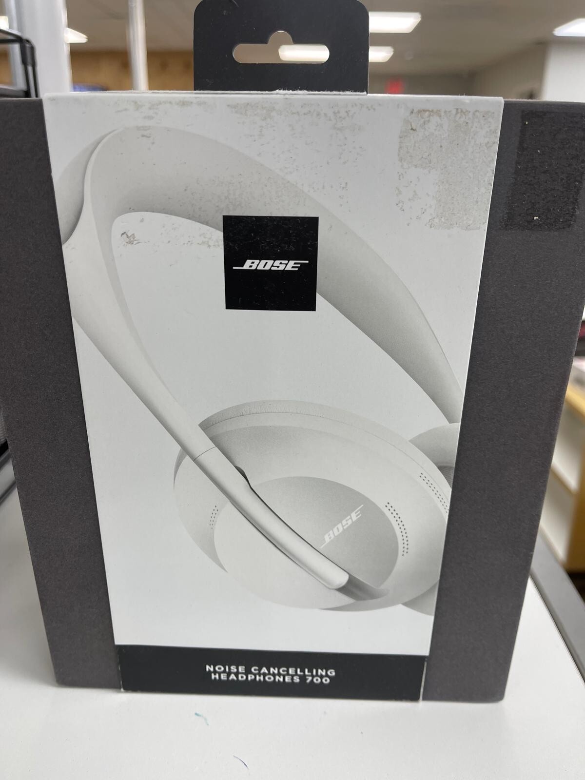 【中古品】BOSE NoiseCancelling Headphones 700 Amazon.com: Bose Headphones 700, Noise Cancelling Bluetooth