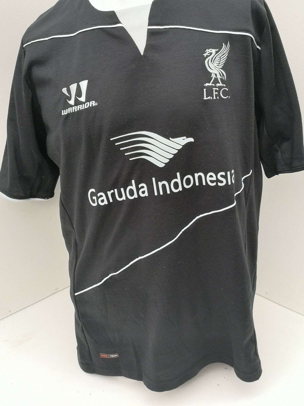 Warrior Liverpool FC Training Shirt Black Size Medium Garuda Warrior Liverpool FC Training Shirt Black Size Medium Garuda