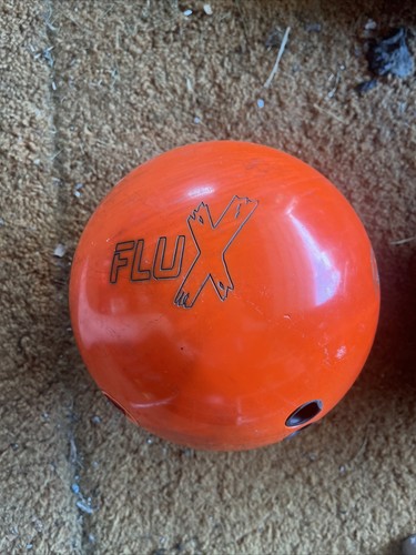 900 GLOBAL FLUX SOLID Orange Bowling Ball USED 16LB S72R