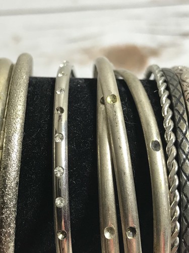 Mixed Lot of various Gold/Silver/base metal tone Bracelet Jewelry Bangles