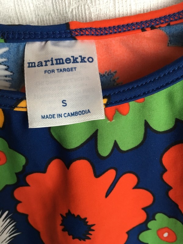 marimekko for TARGET  ラッシュガード　レディースサイズM New Marimekko Target NWT girl S rash guard swim top