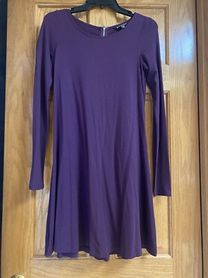 NWOT Express Brand Fit & Flare Knee Length Knit Dress In Plum Size XS