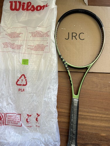 【海外限定カラー】WilsonBLADE PRO v8 プロスペック 16×19 Tennis Racket Wilson Blade Pro 16x19 V8 43/8 Brand New | eBay