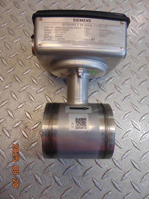 SIEMENS 7ME6120-2RA20 Industrial Measurement Device