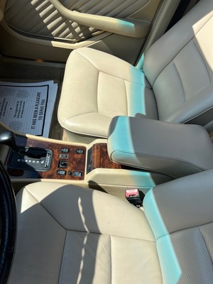 image 7 of interior