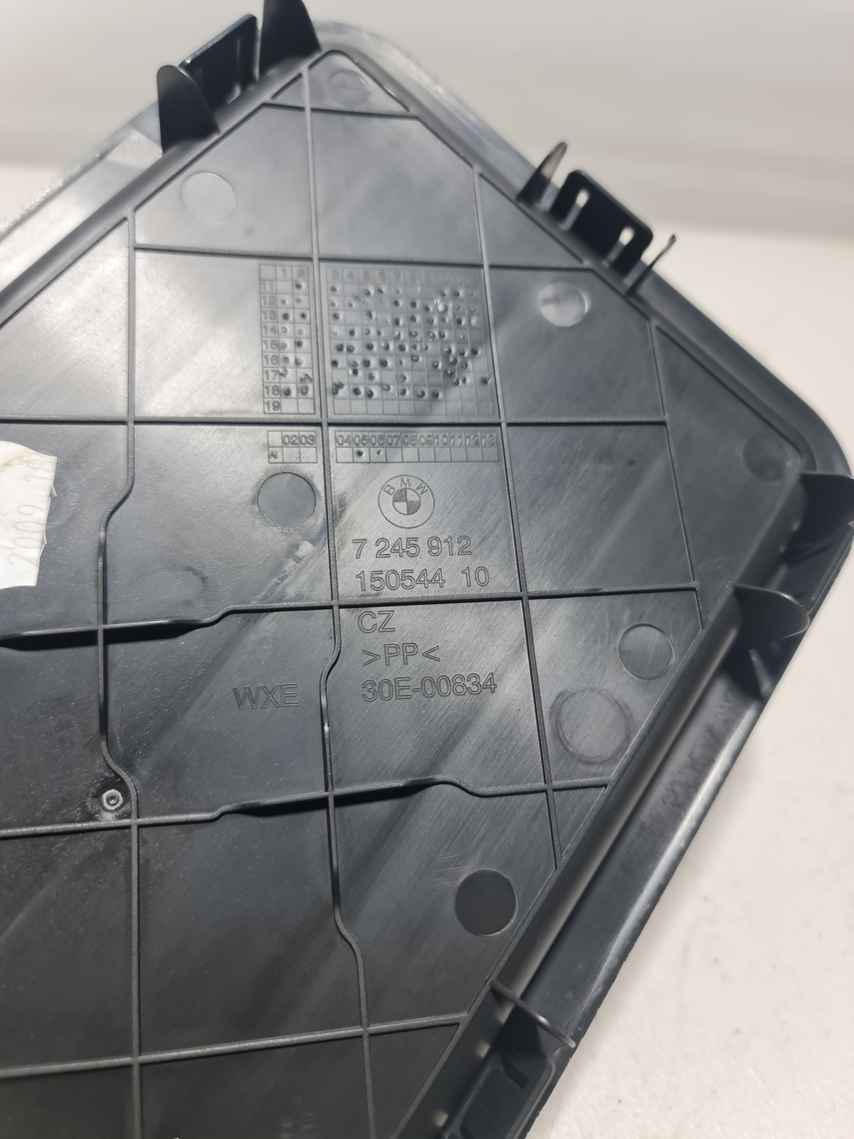 0 Bmw M4 F82 Rear Boot Storage Tray Trim Cover Panel 7245912 image 4