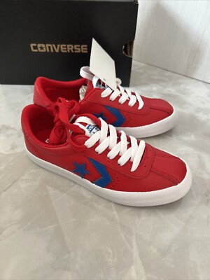 New Converse Boys Girls Shoes Snickers  size 12 Leather