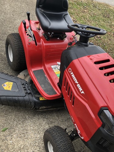 Troybilt Pony 7 Speed 42 Inch Riding Mower CLEAN!