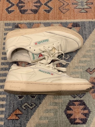 vintage tennis shoes womens