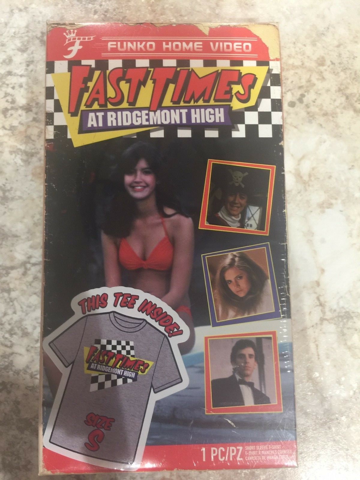 Funko Movie vintage T-shirt series   * Fast Times at Ridgemount High *  Small