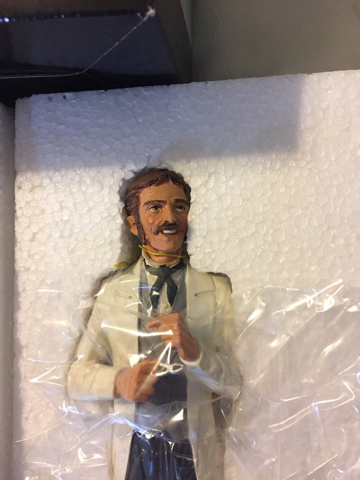 BENTON STUDIOS THREE DIMENSIONAL ART DENTIST FIGURE