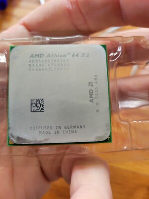 AMD Athlon 64 X2 5400+ 2.8 GHz Dual-Core (ADA5400IAA5CZ) Processor