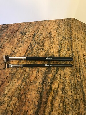 Morphe Brushes Set Of 2 Flat Liner Brush And Top Angle Brush