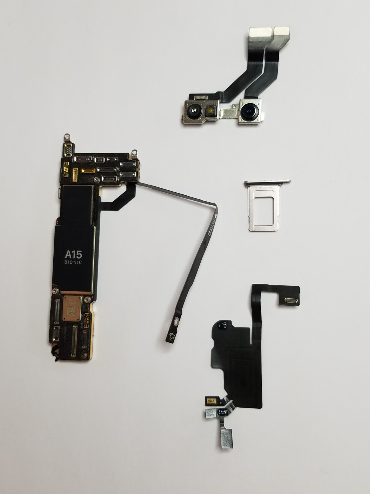 Main Logic Board Motherboard Replacement For Apple iPhone 15 PRO