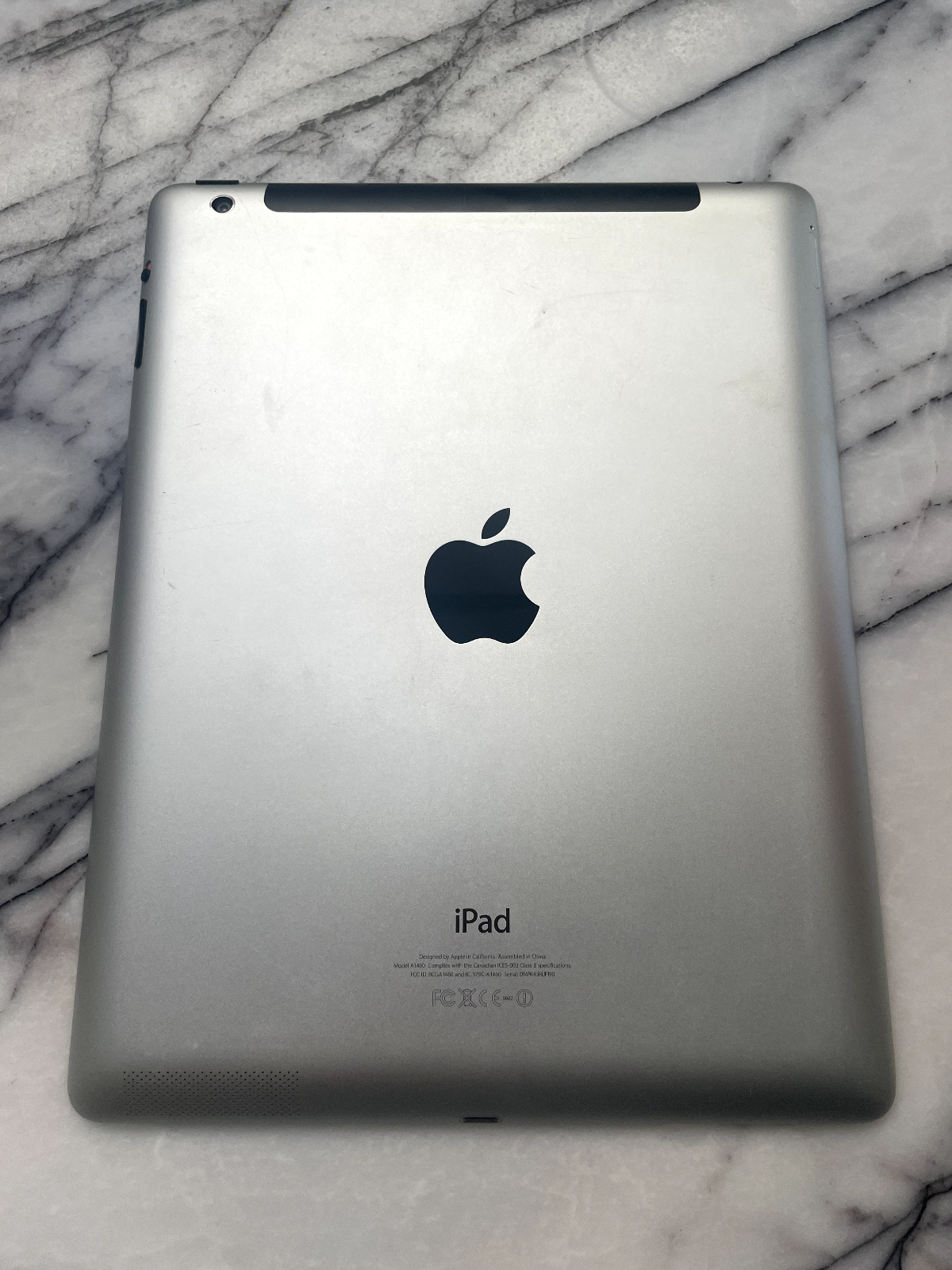Apple iPad MD525X/A 4th Gen 2012 16GB WIFI Australia