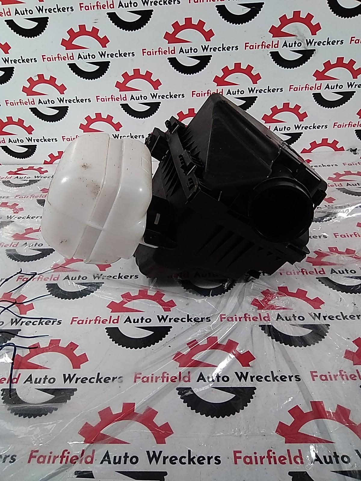 SUBARU WRX V1 03/2014-2021 AIR CLEANER 2.0L - thumbnail 2