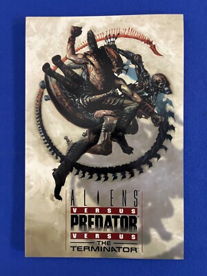 Aliens Versus Predator Versus The Terminator TPB May 2001 Dark Horse (VF-NM)
