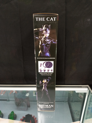 Neca Batman Returns The Cat Epic Movie Collector's 1/4 Scale Action Figure