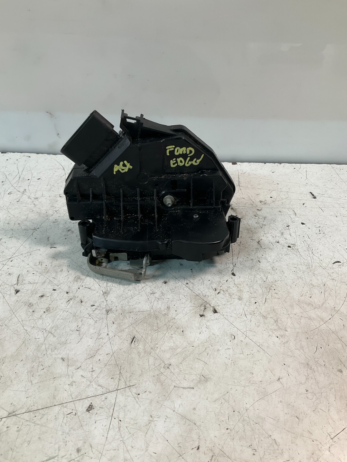 Serratura porta anteriore sinistra FORD EDGE 2017 FT4A-A21813-CD
