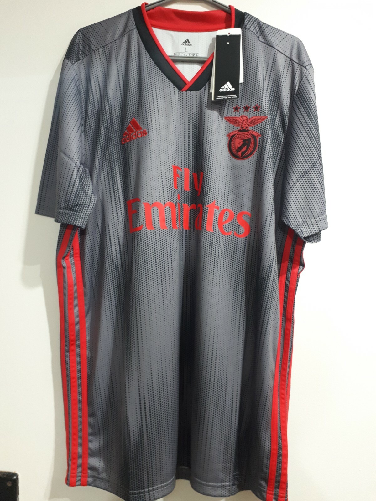 サッカーユニフォーム SL Benfica W Official SL Benfica Soccer Game-Worn Jerseys Auctions