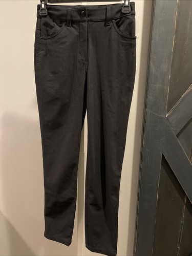 lululemon lain in practice 防水コート黒 lululemon lain in practice 防水コート黒