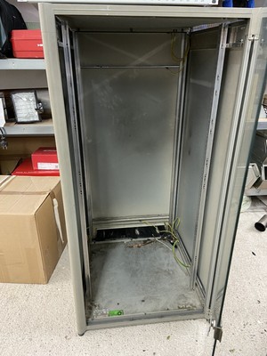 19 Serverschrank gebraucht kaufen! Nur 2 St. bis -70% günstiger