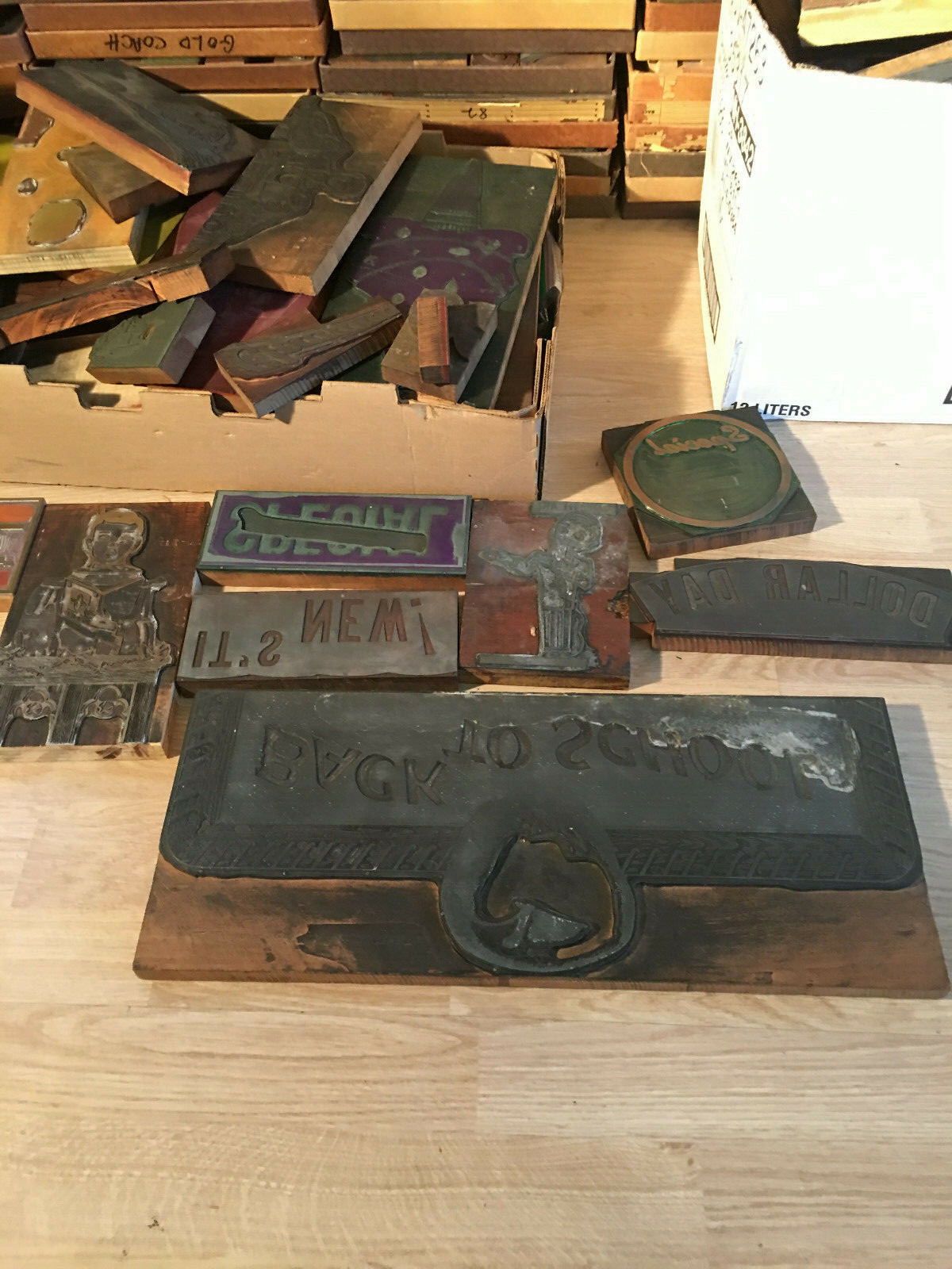 LARGE LOT OF ANTIQUE Wood Letterpress Print Type Block ADVERTISING