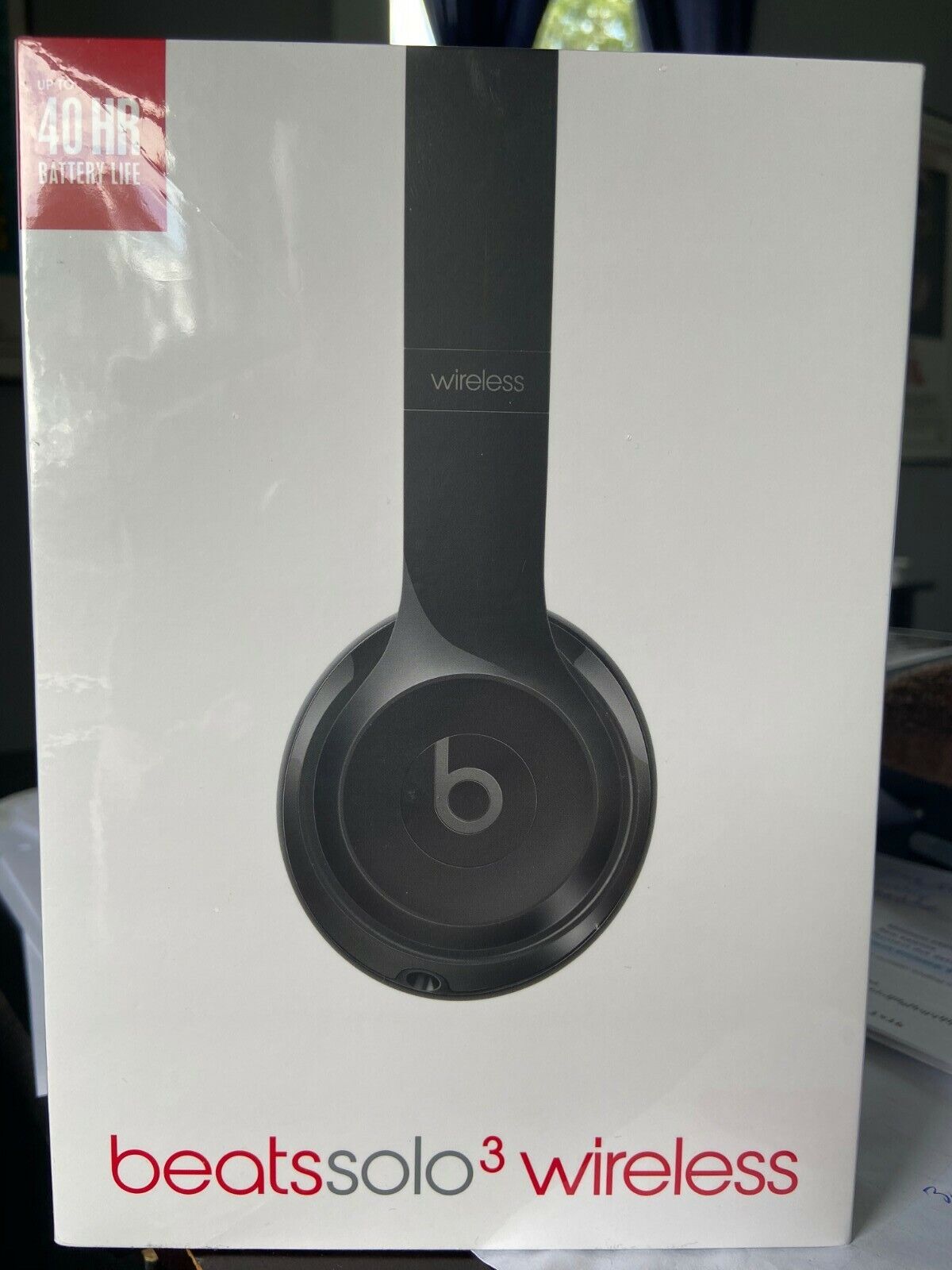 NEW & SEALED in box - Beats Solo3 Wireless Headphones (Black NEW & SEALED in box - Beats Solo3 Wireless Headphones (Black