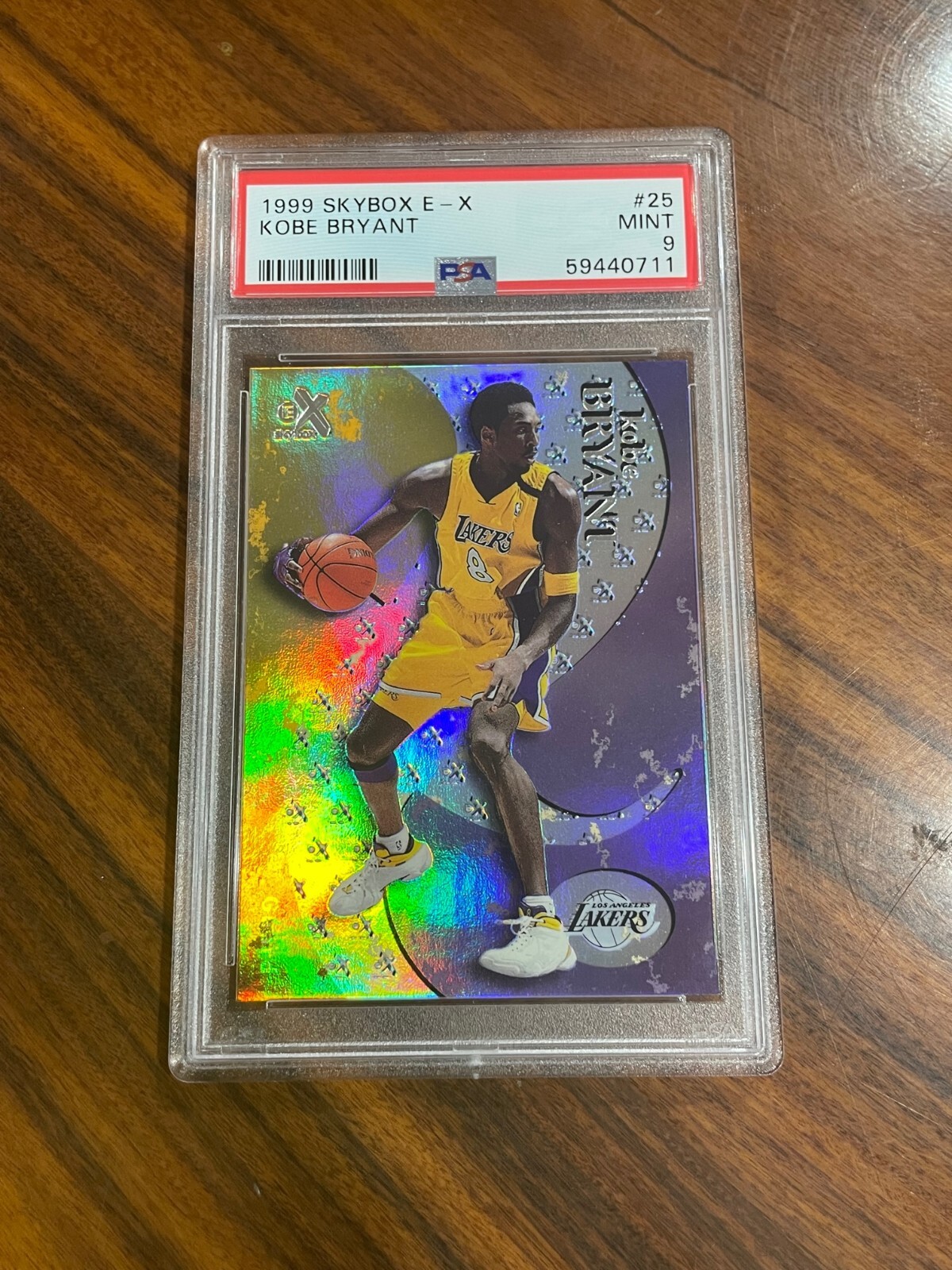 1999-00 Skybox E-X Kobe Bryant #25 PSA 9 Los Angeles Lakers
