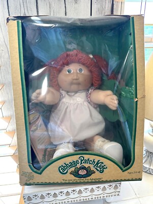 Vintage 1984 COLECO CABBAGE PATCH Doll w/ Original Box & paperwork