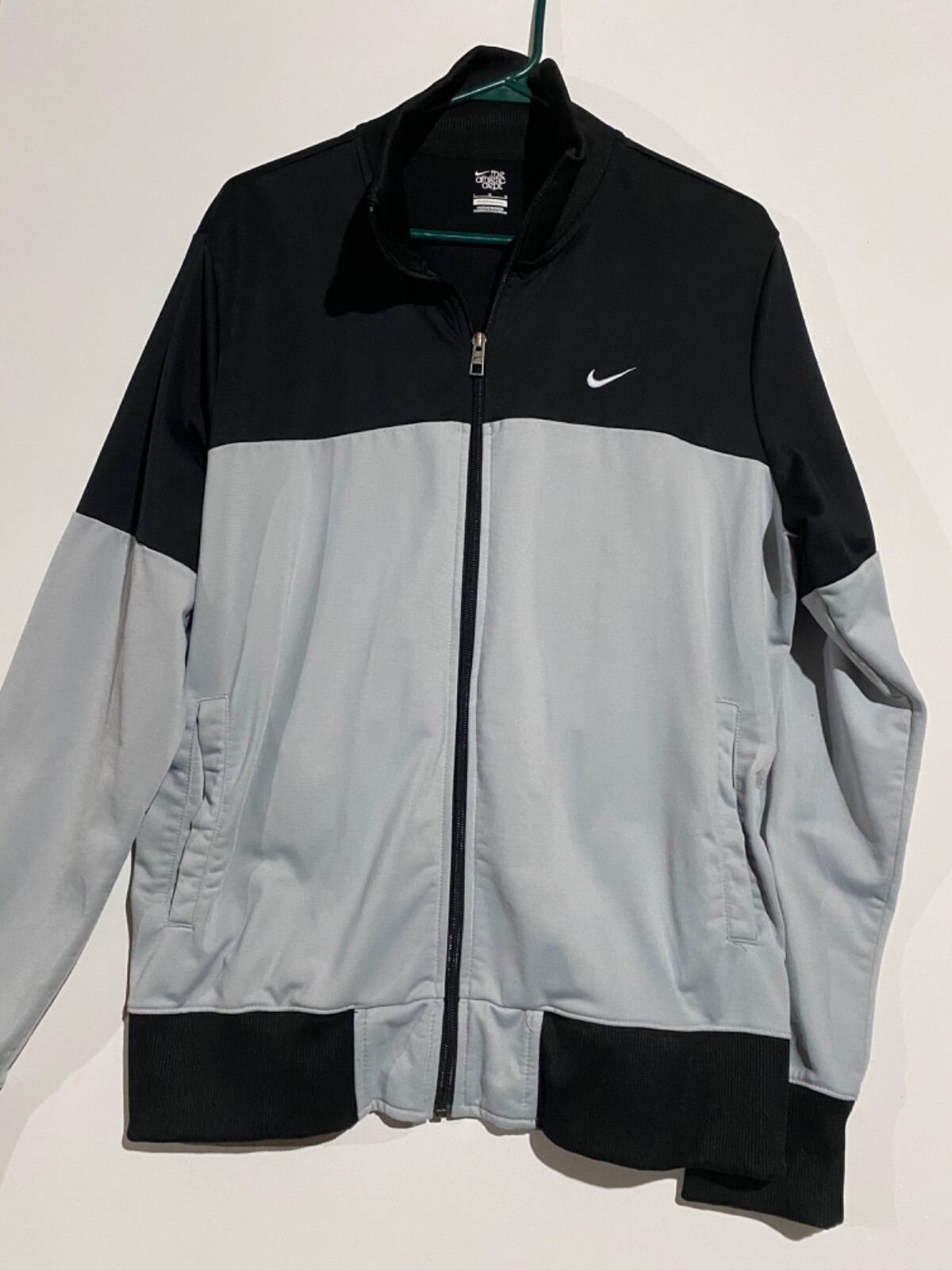 Купить Nike Athletic Dept Black Gray FullZip Jacket. Large (Спортивное  Куртки) заказать с доставкой лот № 363248931296
