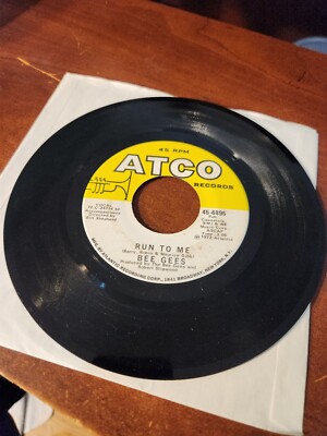 THE BEE GEES RUN TO ME / ROAD TO ALASKA 45 RPM RECORD