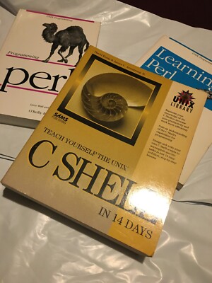 Lot of 3 Vintage Computer Programming Books - Pearl / CShell