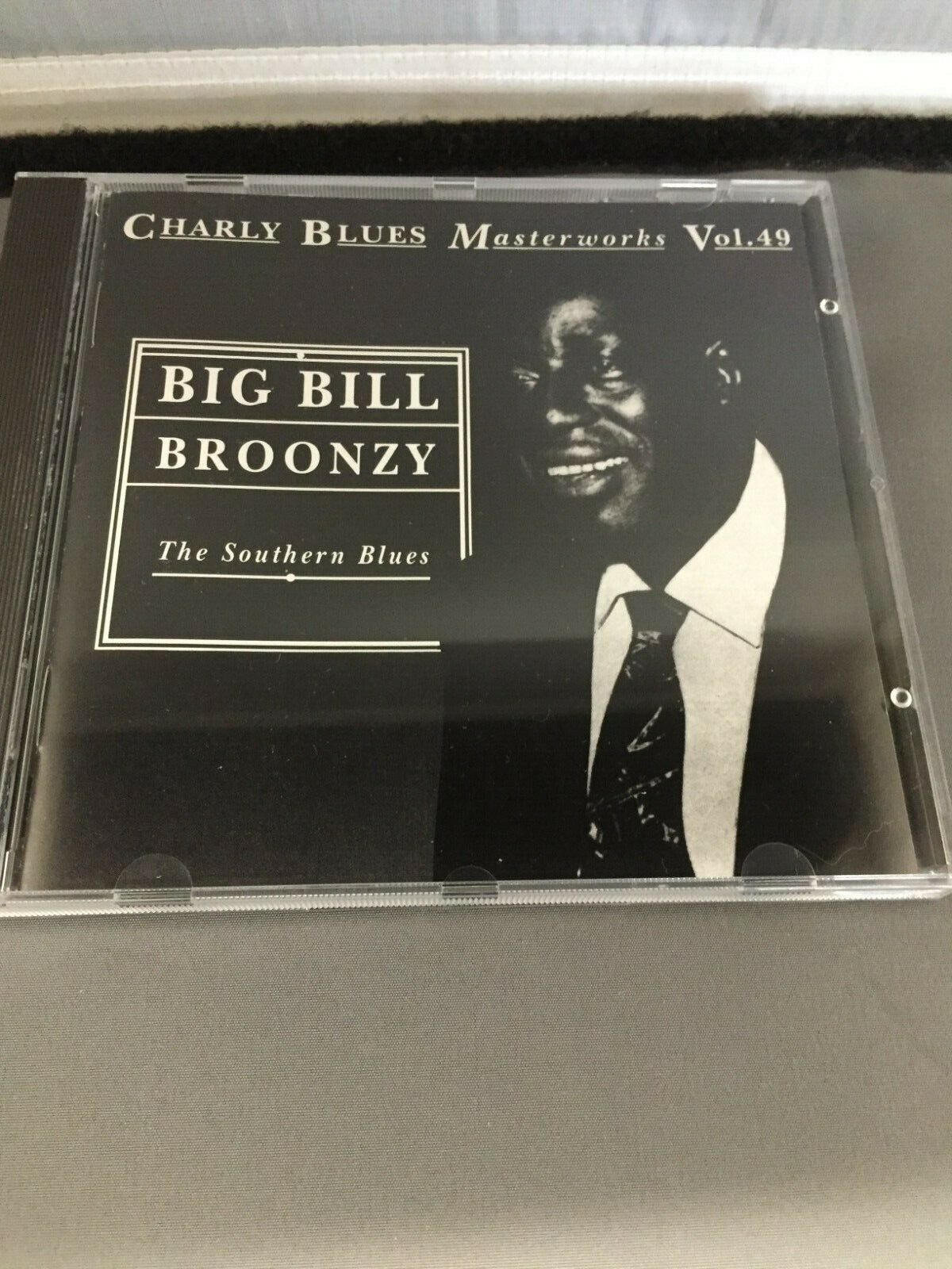 THE SOUTHERN BLUES - BIG BILL BROONZY - CHARLY RECORDS - CD